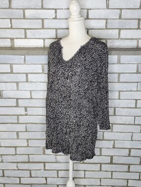 • Carolina Belle Women's 3/4 Sleeve Lightweight Top Plus Size 1X Multicolor